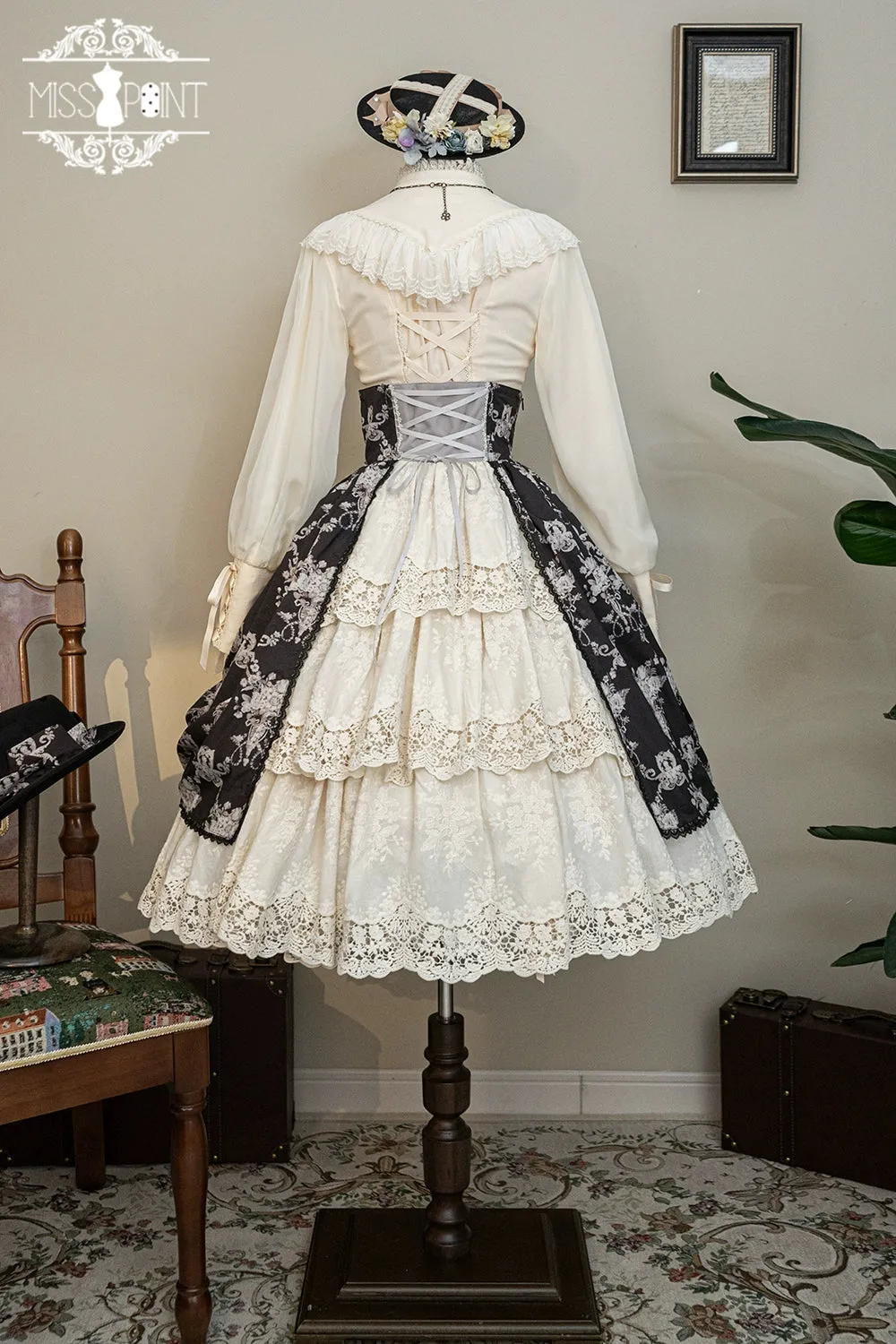 (BFM)Miss Point~Customized Vintage Lolita Skirt Elegant Pullover Fishbone SK