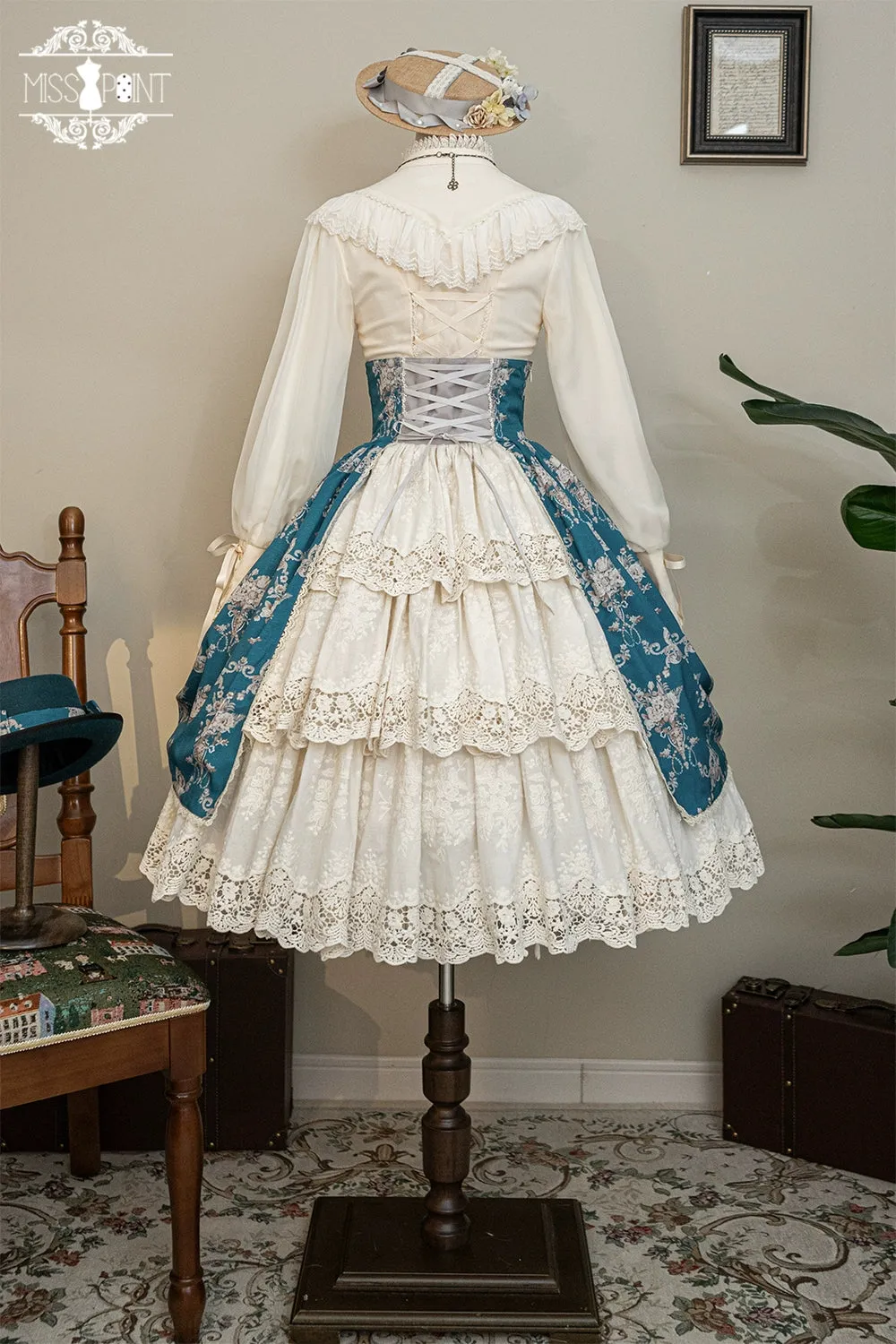 (BFM)Miss Point~Customized Vintage Lolita Skirt Elegant Pullover Fishbone SK