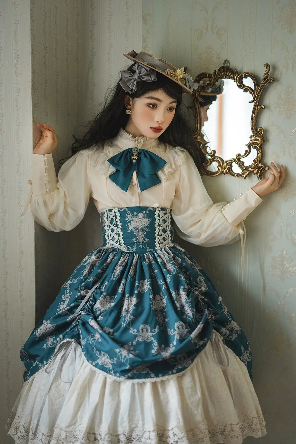 (BFM)Miss Point~Customized Vintage Lolita Skirt Elegant Pullover Fishbone SK