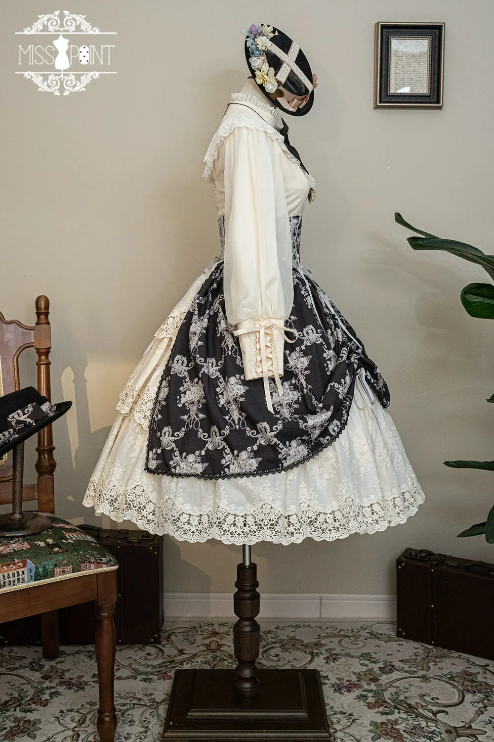 (BFM)Miss Point~Customized Vintage Lolita Skirt Elegant Pullover Fishbone SK