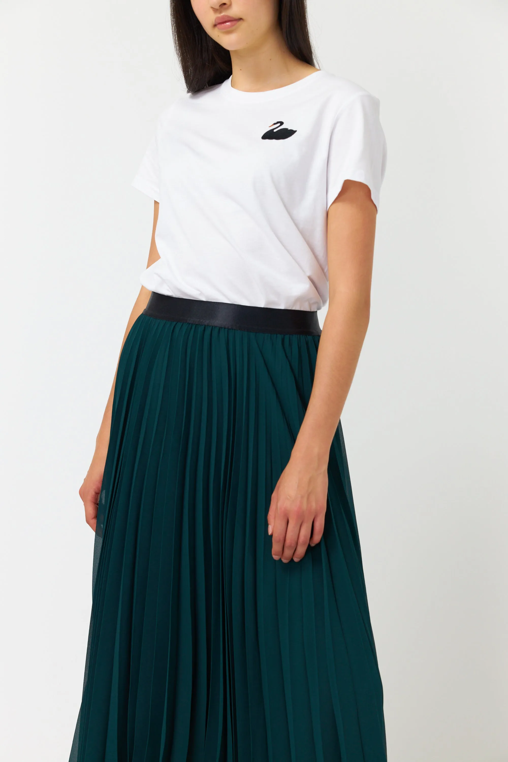 Billowy pleated skirt