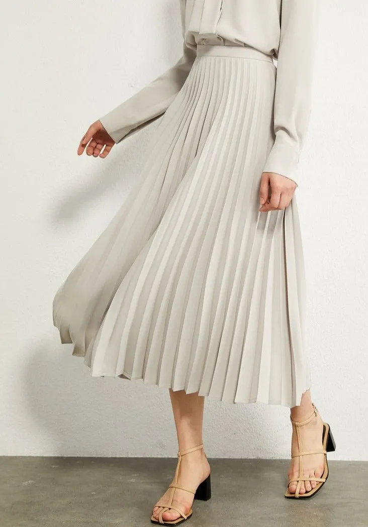 Bow Neck Loose Blouse High Waist Pleated Skirt
