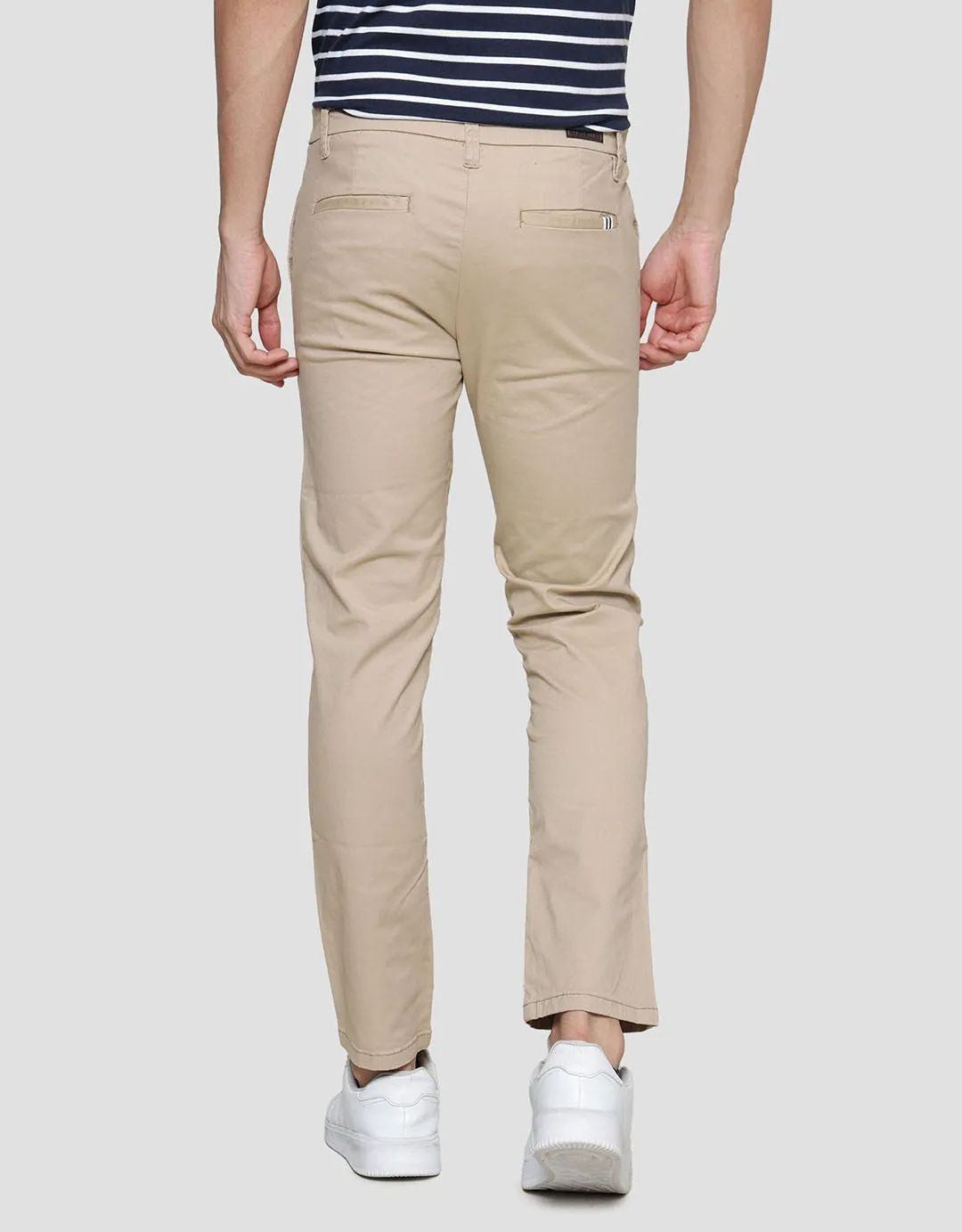 Details Solid Tommy Celana Panjang Pria