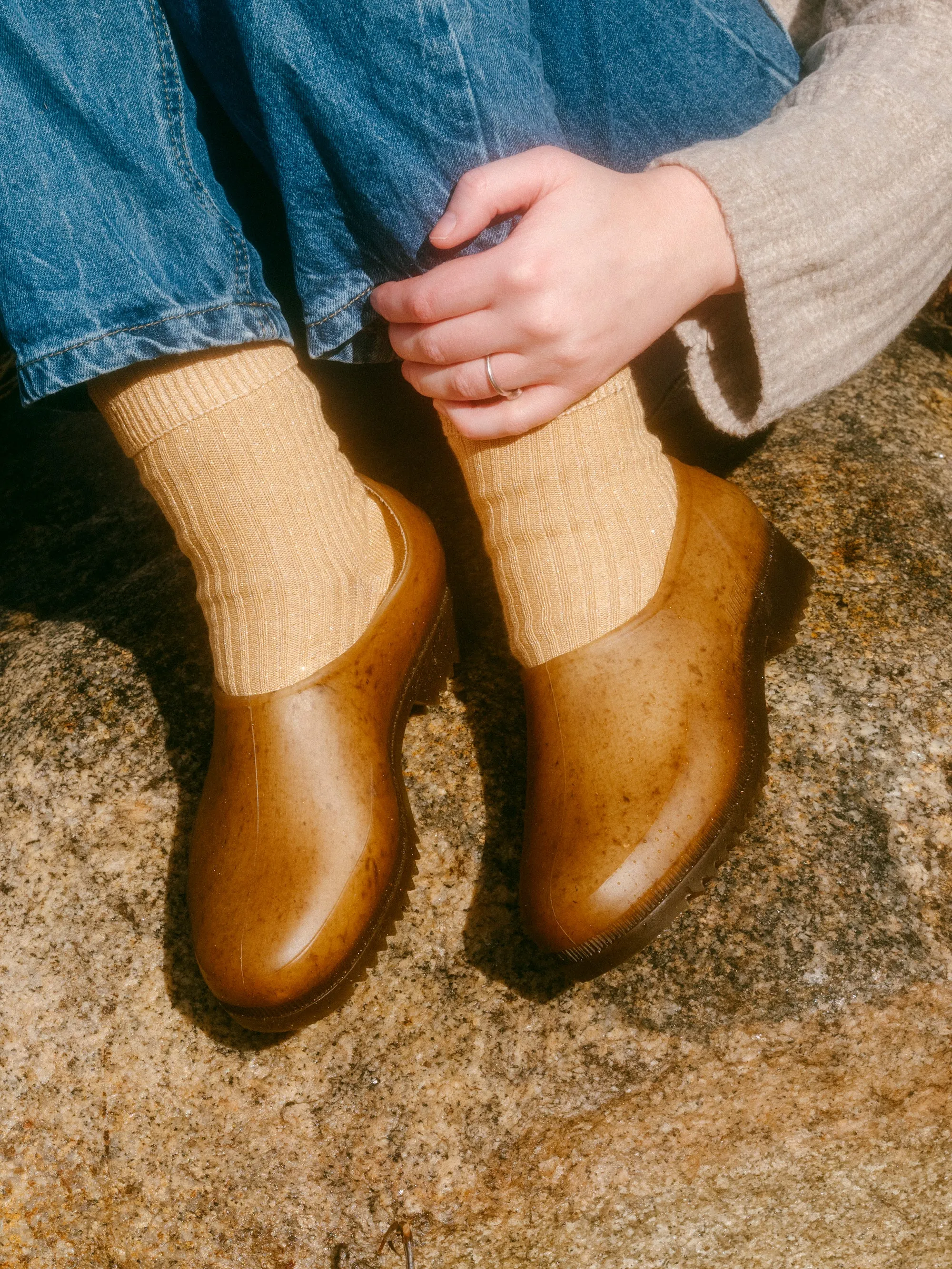 French Recycled Hemp Gardening Clogs in Sepia