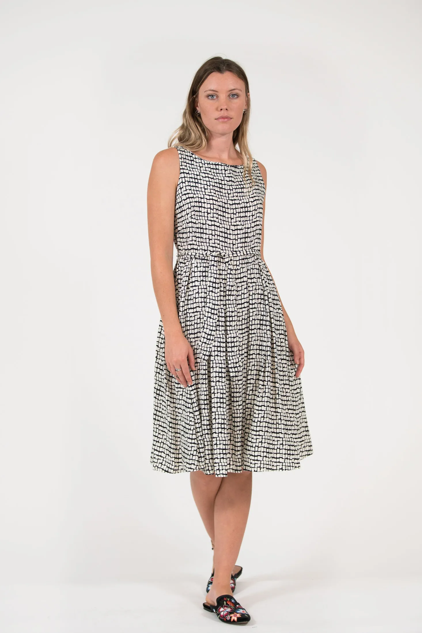 Isabella Dress - White Rectangle