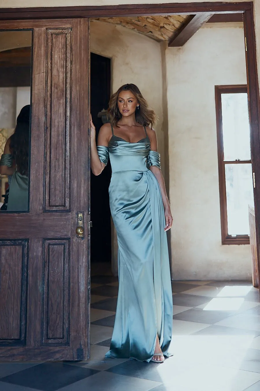 Leah Gathered Pleat Bridesmaid Dress – TO2323 Navy