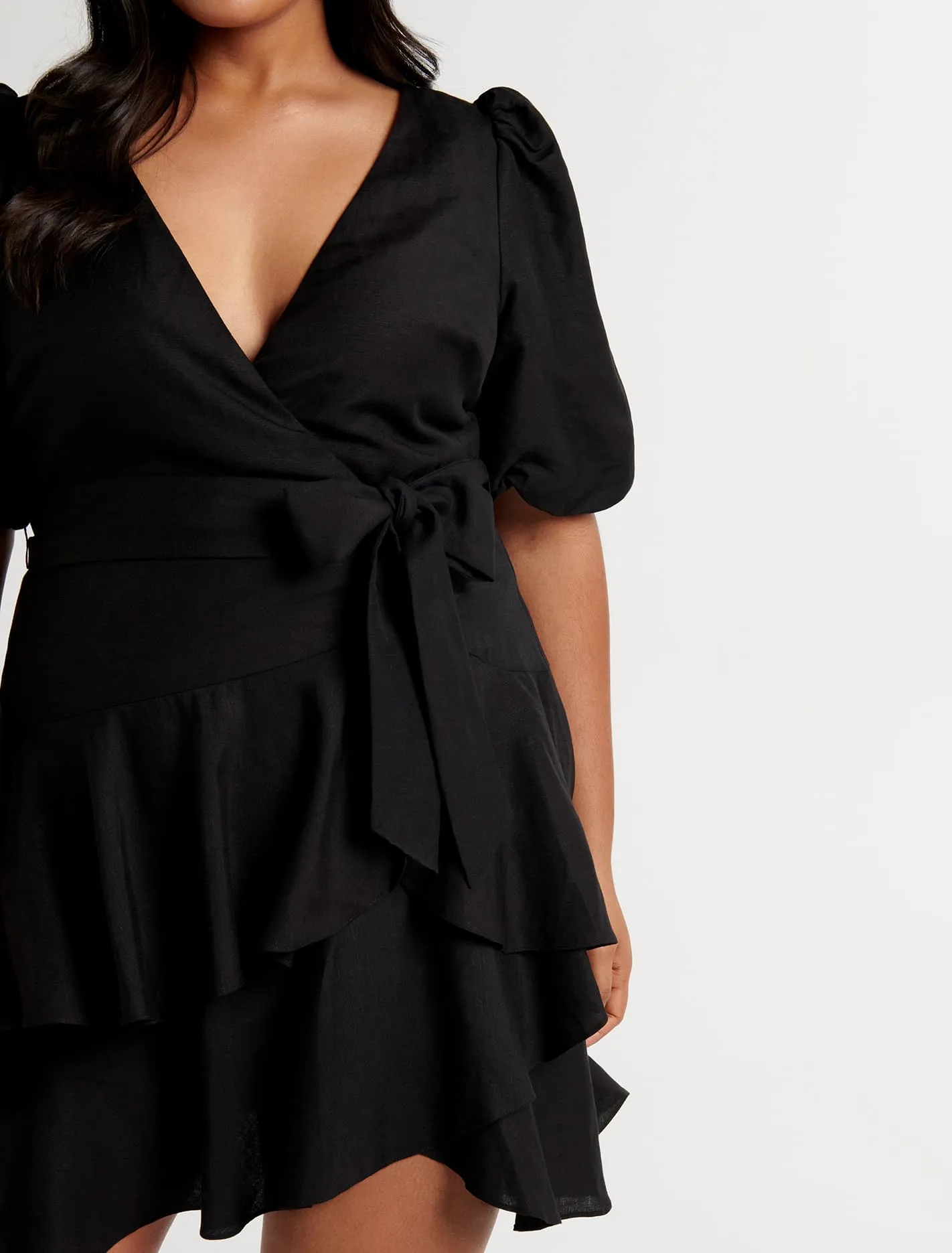 Monica Curve Tiered Linen Mini