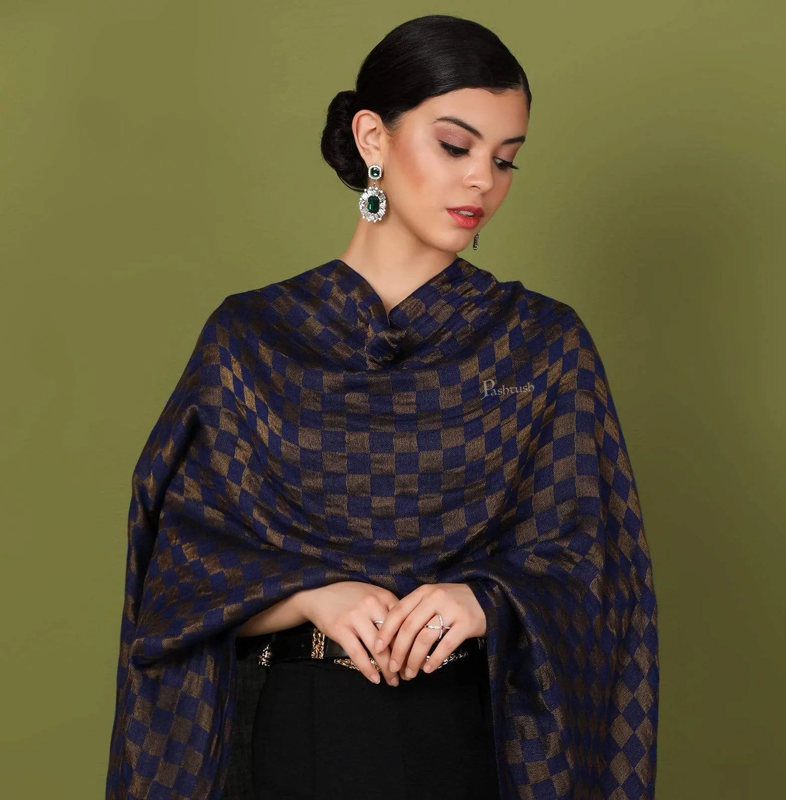 Pashtush Womens Twilight Checkered Scarf, With Shimmery Zari  Thread Weave, Blue And Golden