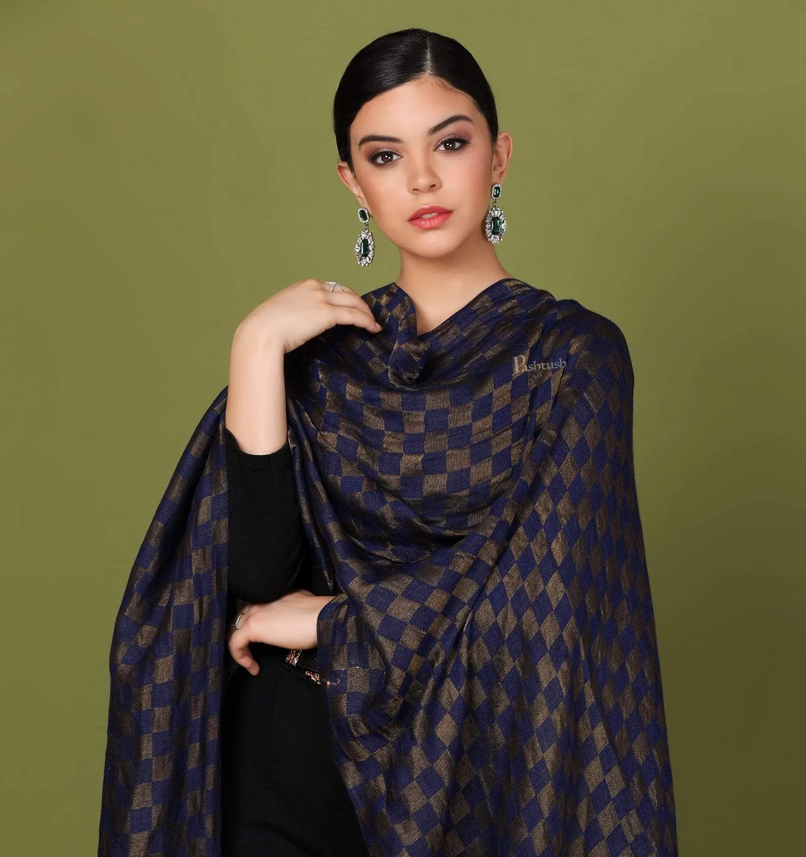 Pashtush Womens Twilight Checkered Scarf, With Shimmery Zari  Thread Weave, Blue And Golden